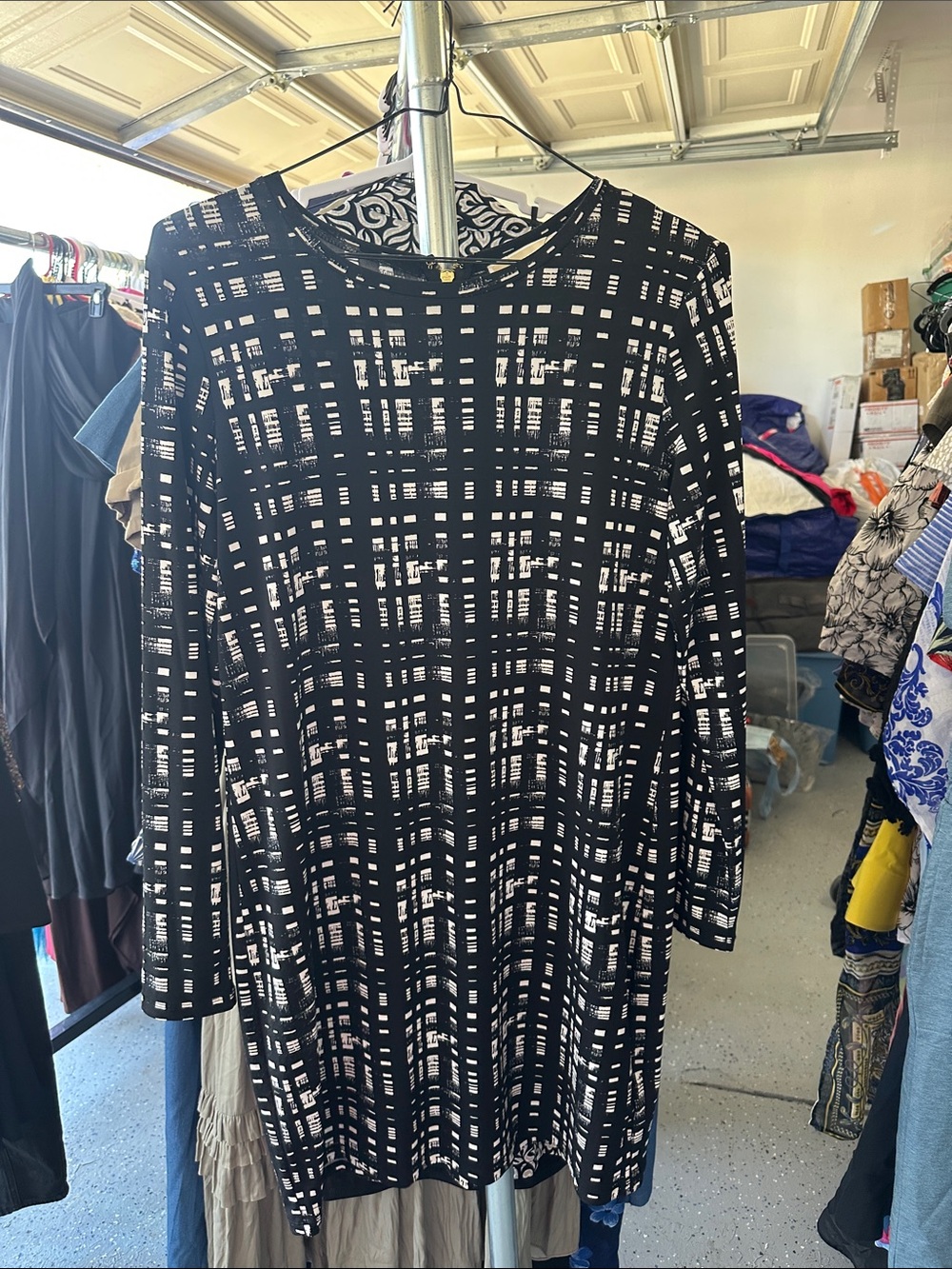 Michael Kors Black and White Long Sleeve Patterned Dress
